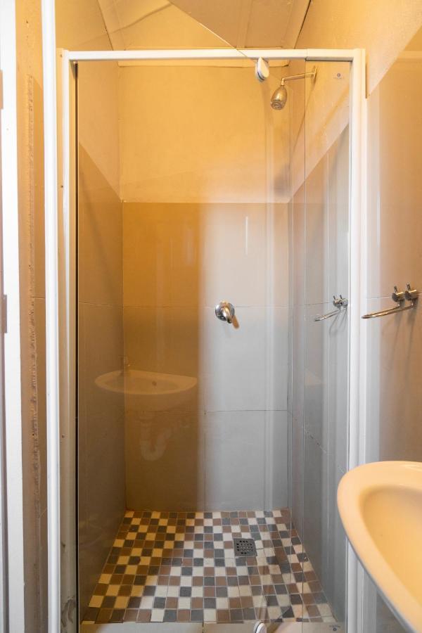 Hasate Guest House ,4 St James Street Oakdale Belliville Cape Town South Africa المظهر الخارجي الصورة